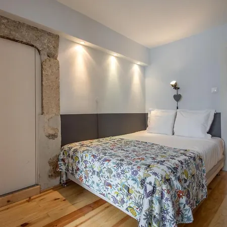 Heart - Blue By Lovelystay Apartment Lisbon