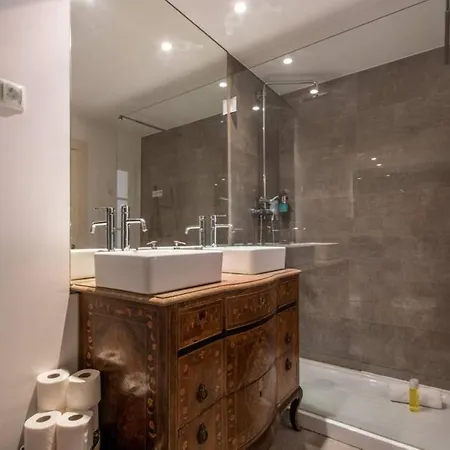 公寓 Heart - Blue By Lovelystay